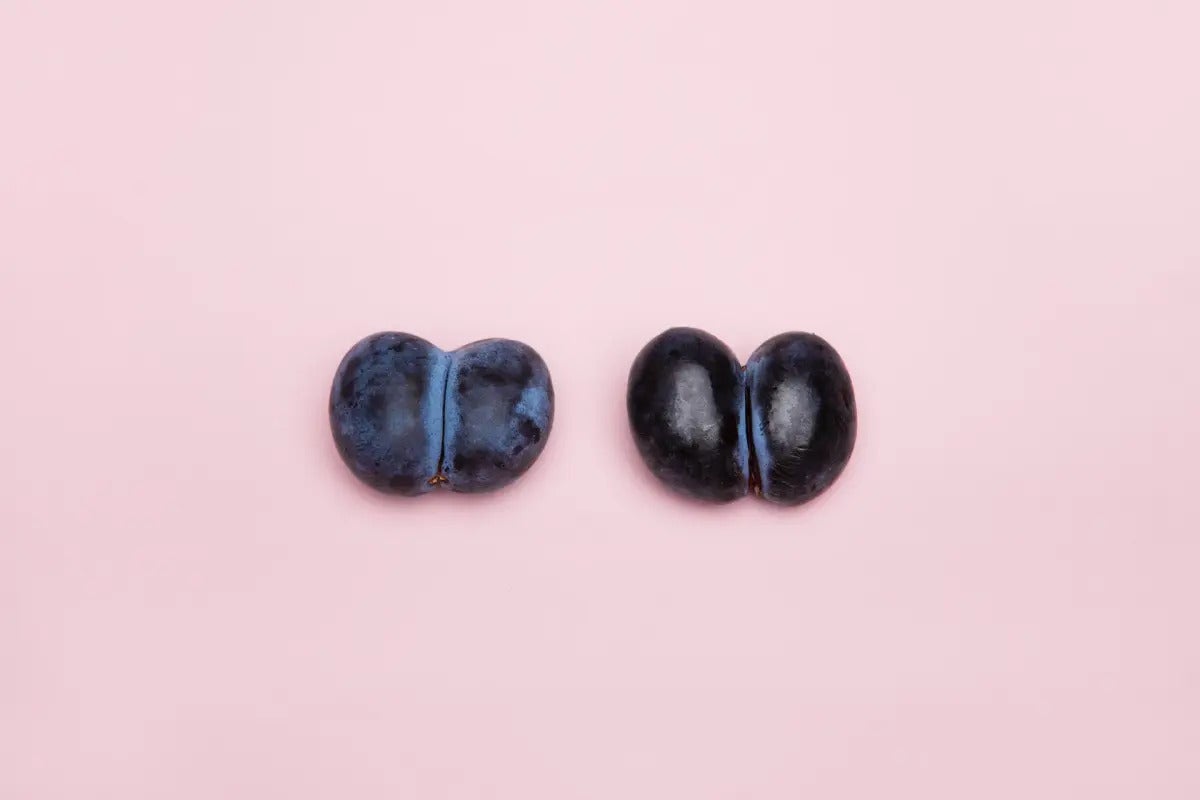 2 fruits qui ressemblent à des fesses