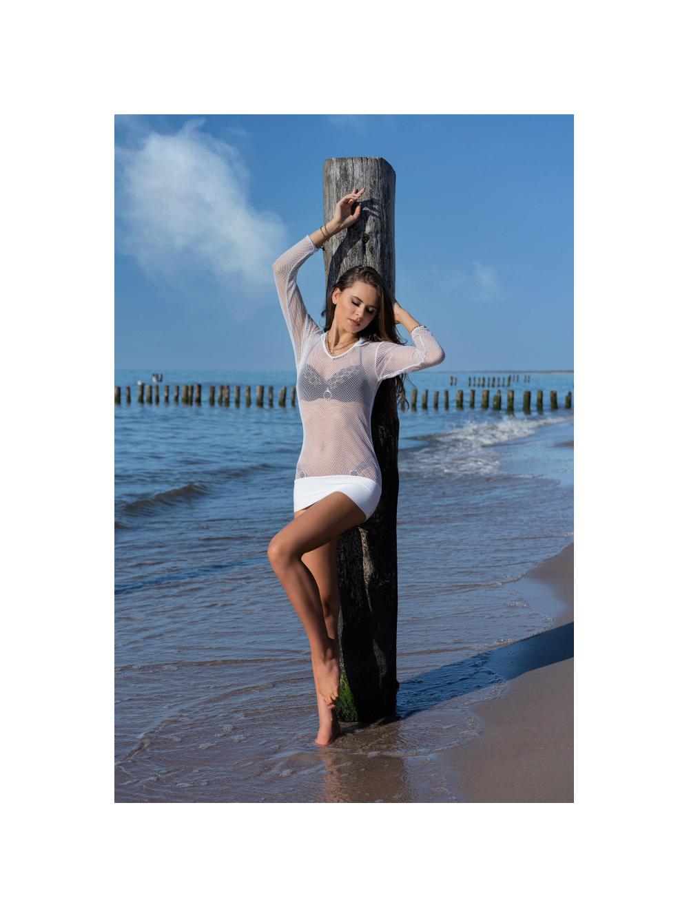 Robe July Morning Résille Blanche main product photo