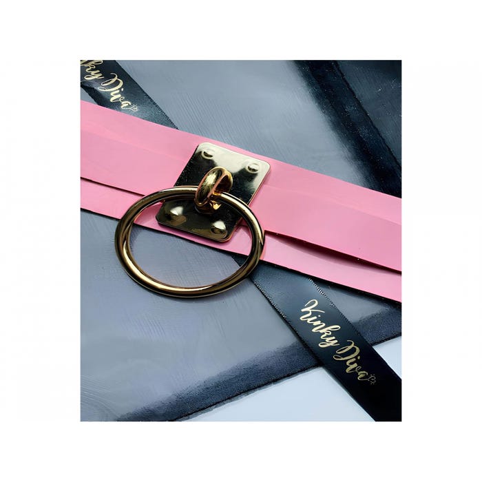 Collier BDSM O-Ring rose et or