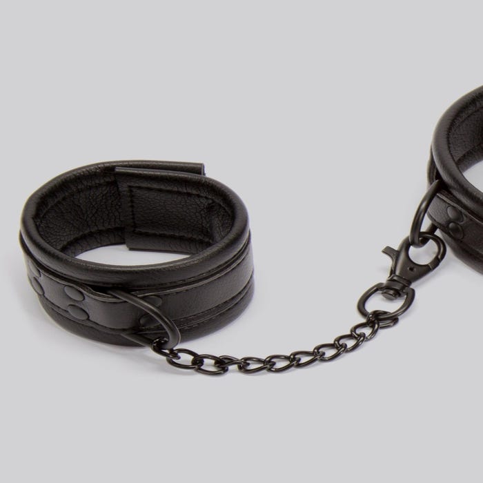 Collier avec laisse et menottes similicuir Bondage Boutique