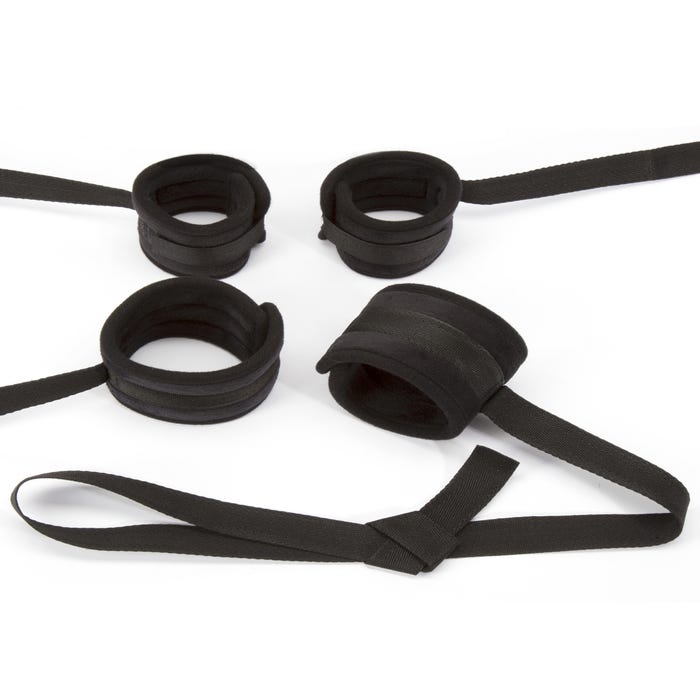 Kit bondage Kinky Couple 5 pièces