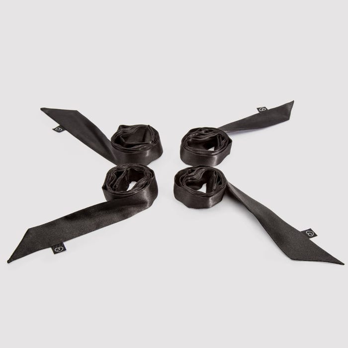 Rubans bondage soyeux Tease 4 pièces