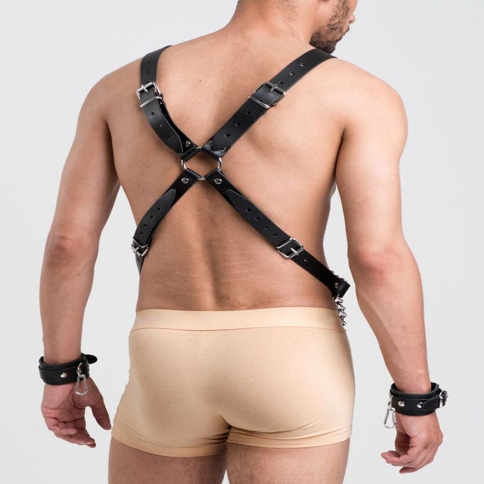 Harnais de corps avec menottes et cockring Deluxe