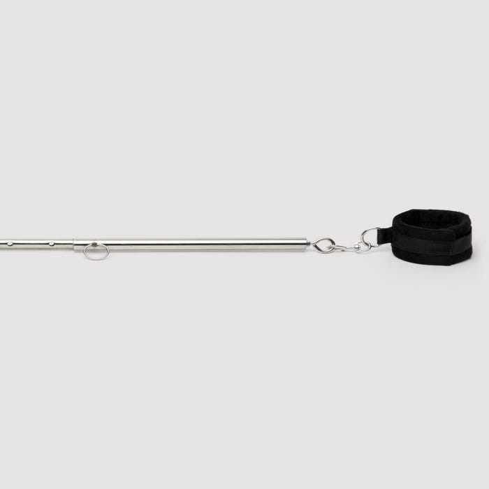 Barre d'écartement extensible avec attaches Bondage Boutique