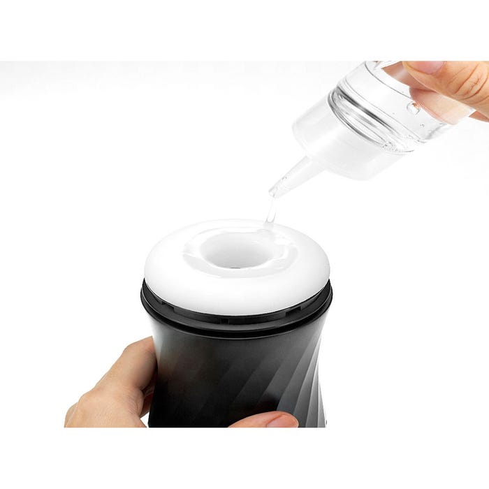 Masturbateur réutilisable Tenga Air Tech Twist Tickle