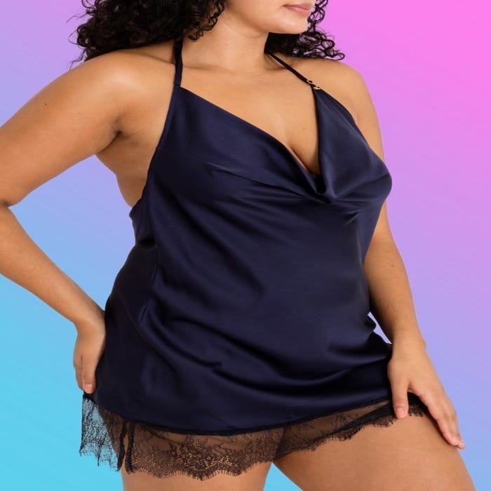 Nuisette grande taille en satin bleu nuit et dentelle Dark Orchid