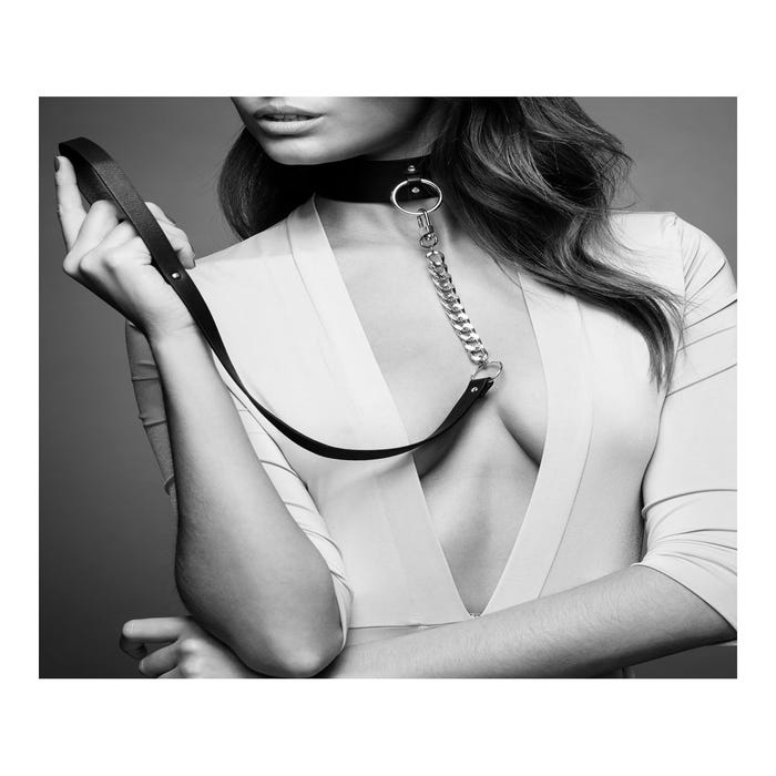 Collier Choker avec Laisse MAZE