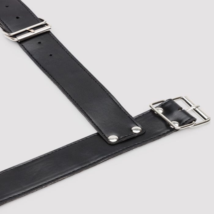 Collier et menottes similicuir Bondage Boutique