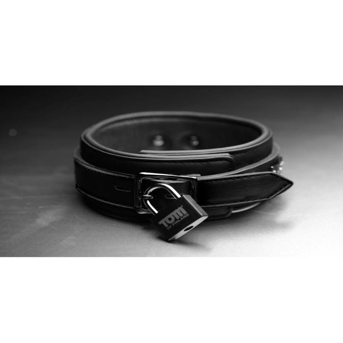 Collier Noir avec Cadenas