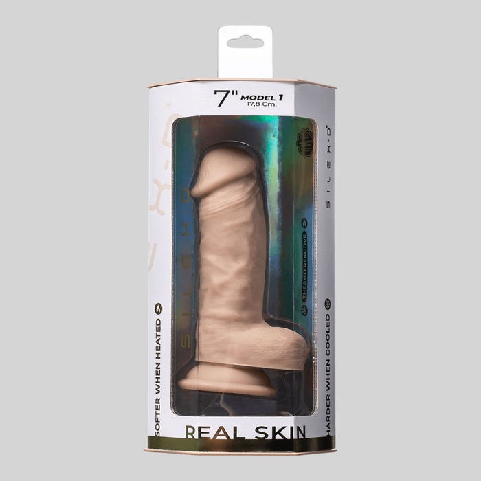 Gode ventouse Real Skin 17,8 cm Model 1
